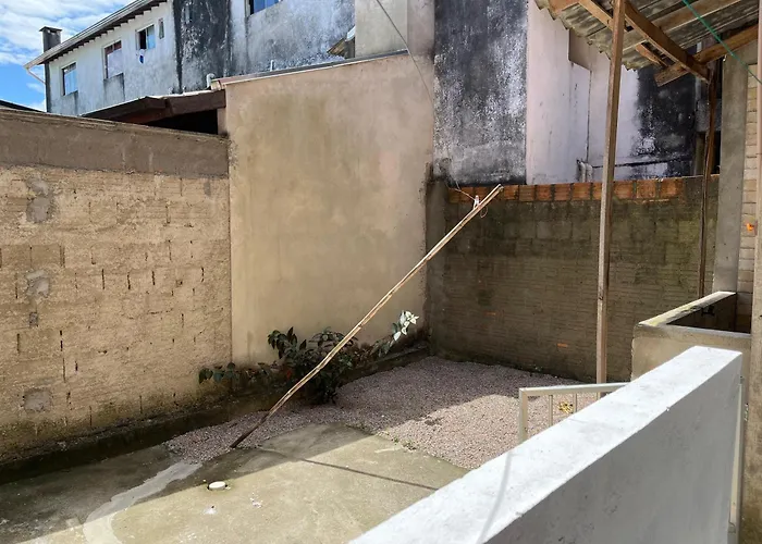 Apto Terreo De Temporada